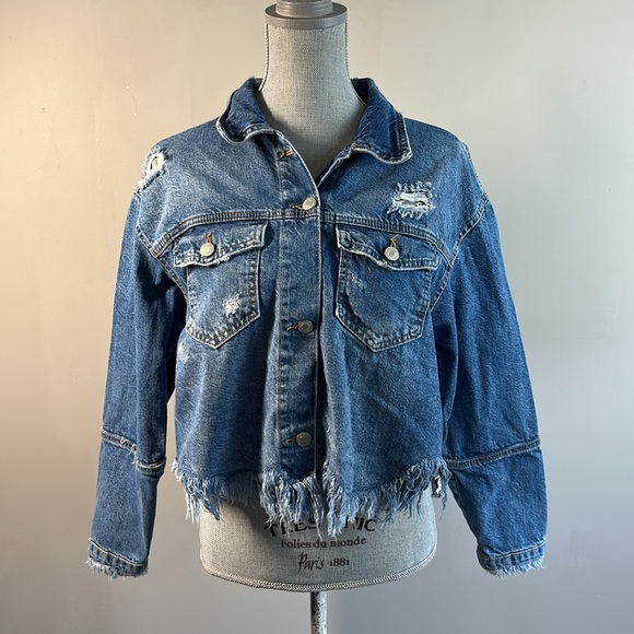 Zara Womens Distressed Denim Medium Wash High Low Jean Jacket Size Small Western - Picture 2 of 16
